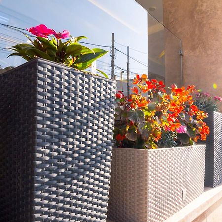 Hotel Pandora Residence Tirana Bagian luar foto